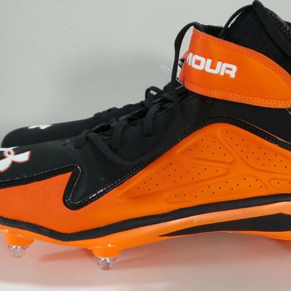 UNDER ARMOUR size 16 GUIDE Football Cleats Shoes